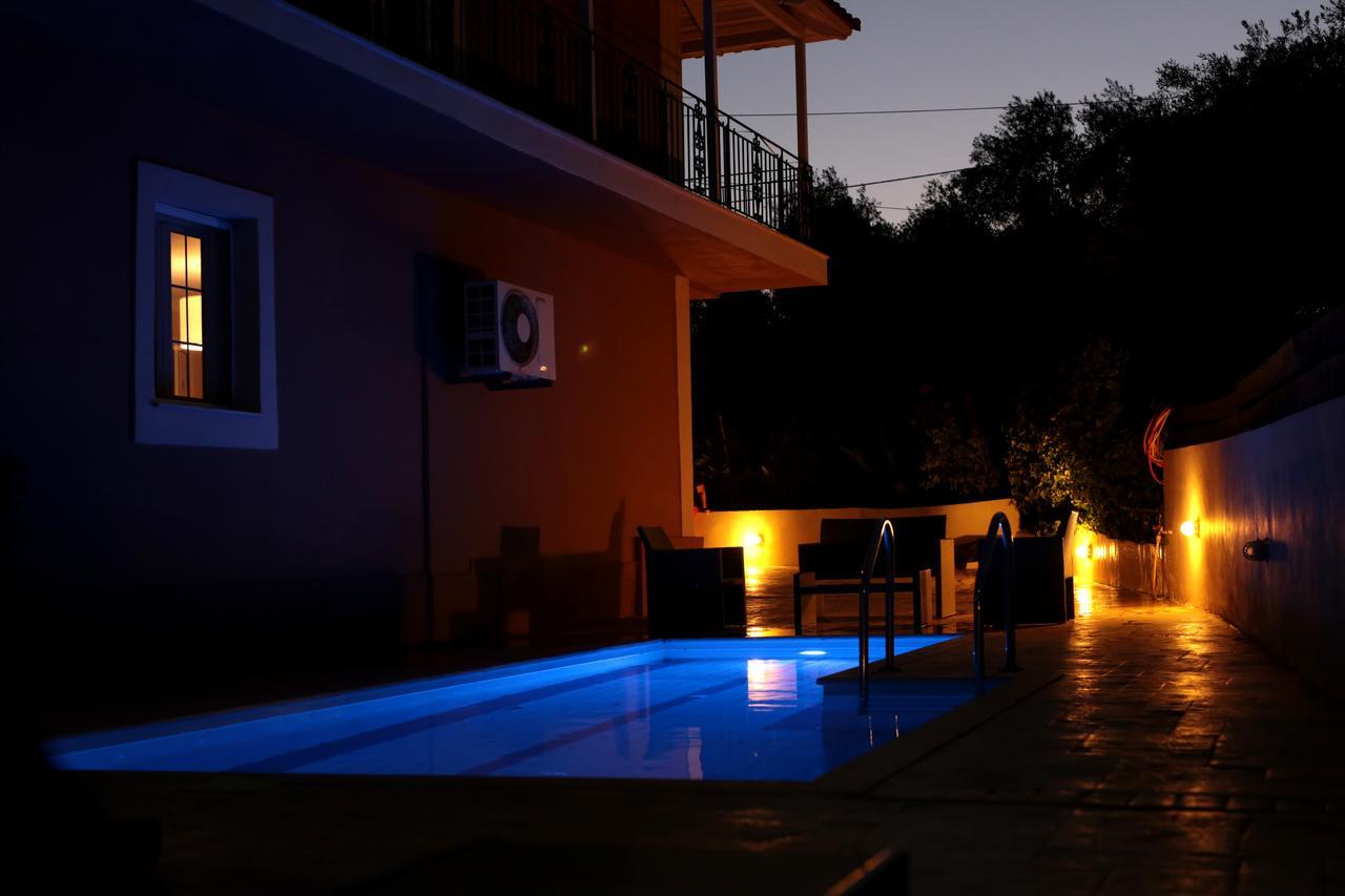 Апартаменты Ionian Balcony Ликсури Экстерьер фото