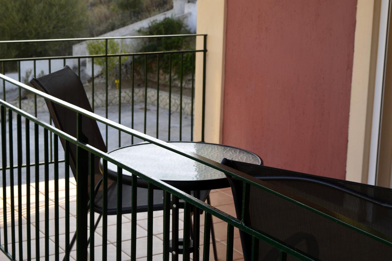 Апартаменты Ionian Balcony Ликсури Экстерьер фото